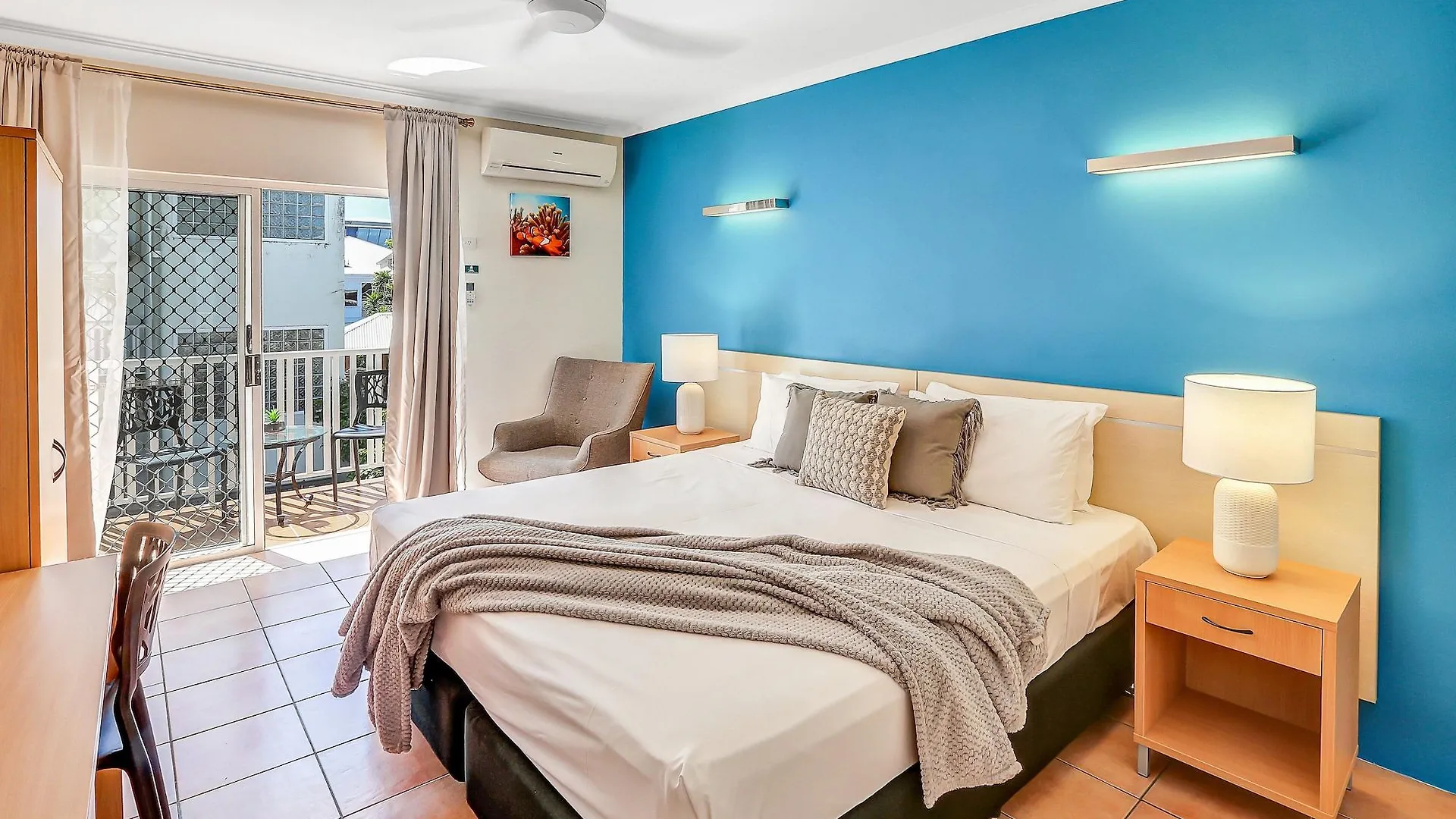 Hotel Coral Tree Inn Cairns