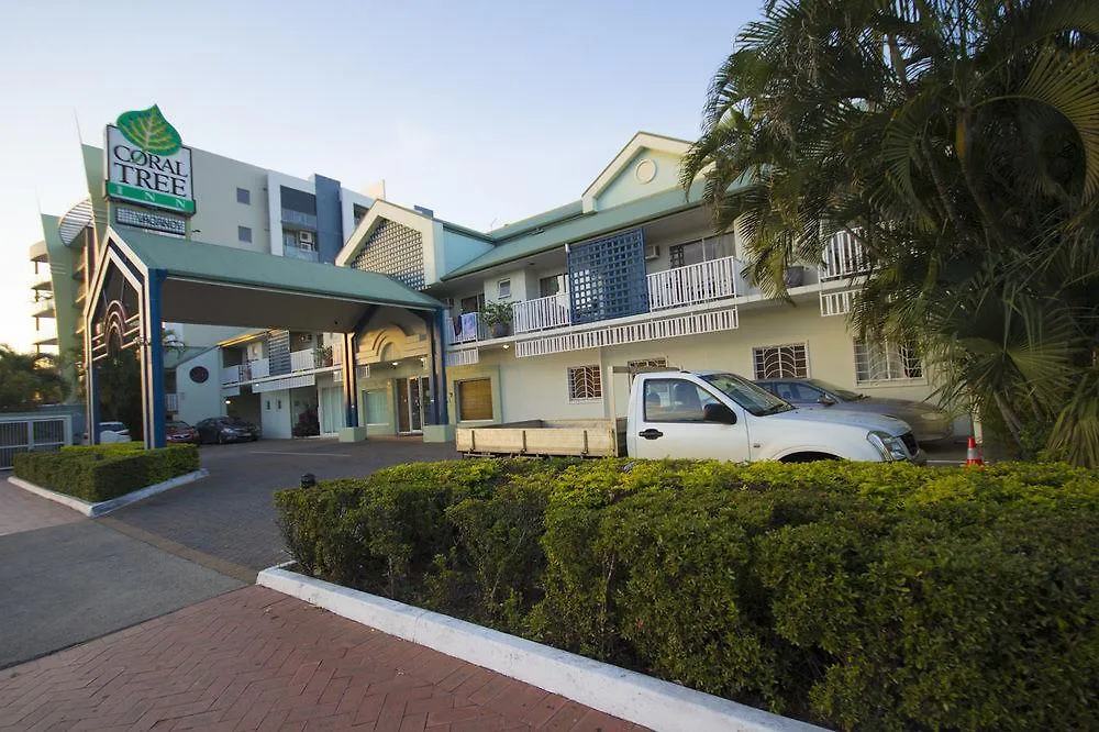 Hotel Coral Tree Inn Cairns